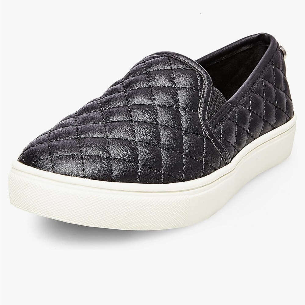 Steve Madden ~ Quilted Slip On Sneaker ~ Kids Size 1 - Picture 12 of 17
